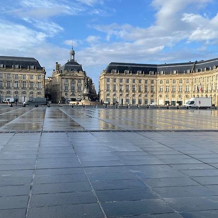 Le Charmant Quai Bourgeois Bordeaux Exterior photo