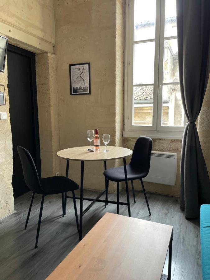 Le Charmant Quai Bourgeois Bordeaux Exterior photo