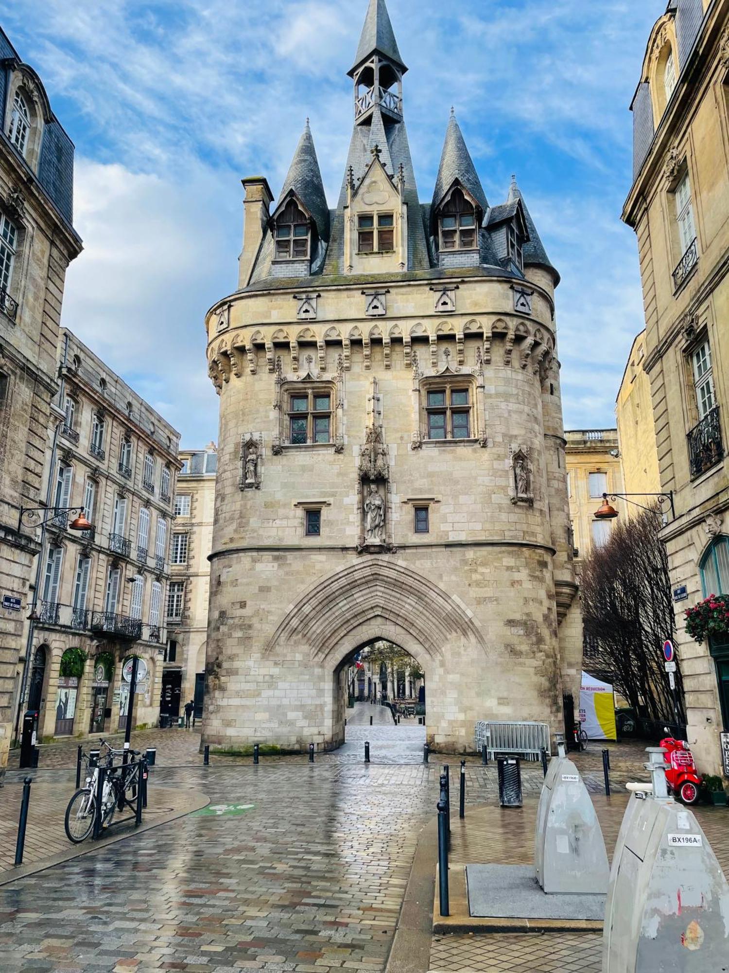 Le Charmant Quai Bourgeois Bordeaux Exterior photo